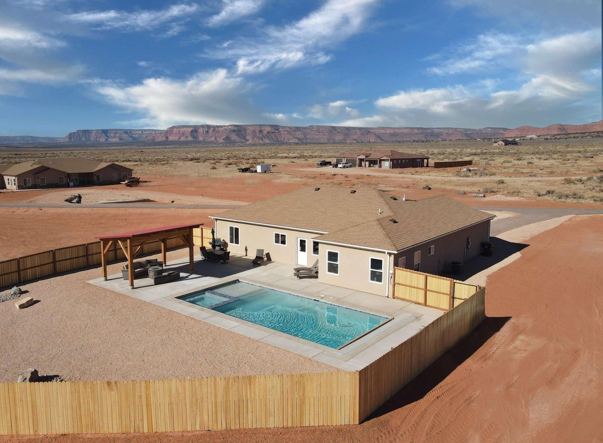 Brand New Home With Private Pool And Hot Tub Kanab Exterior photo