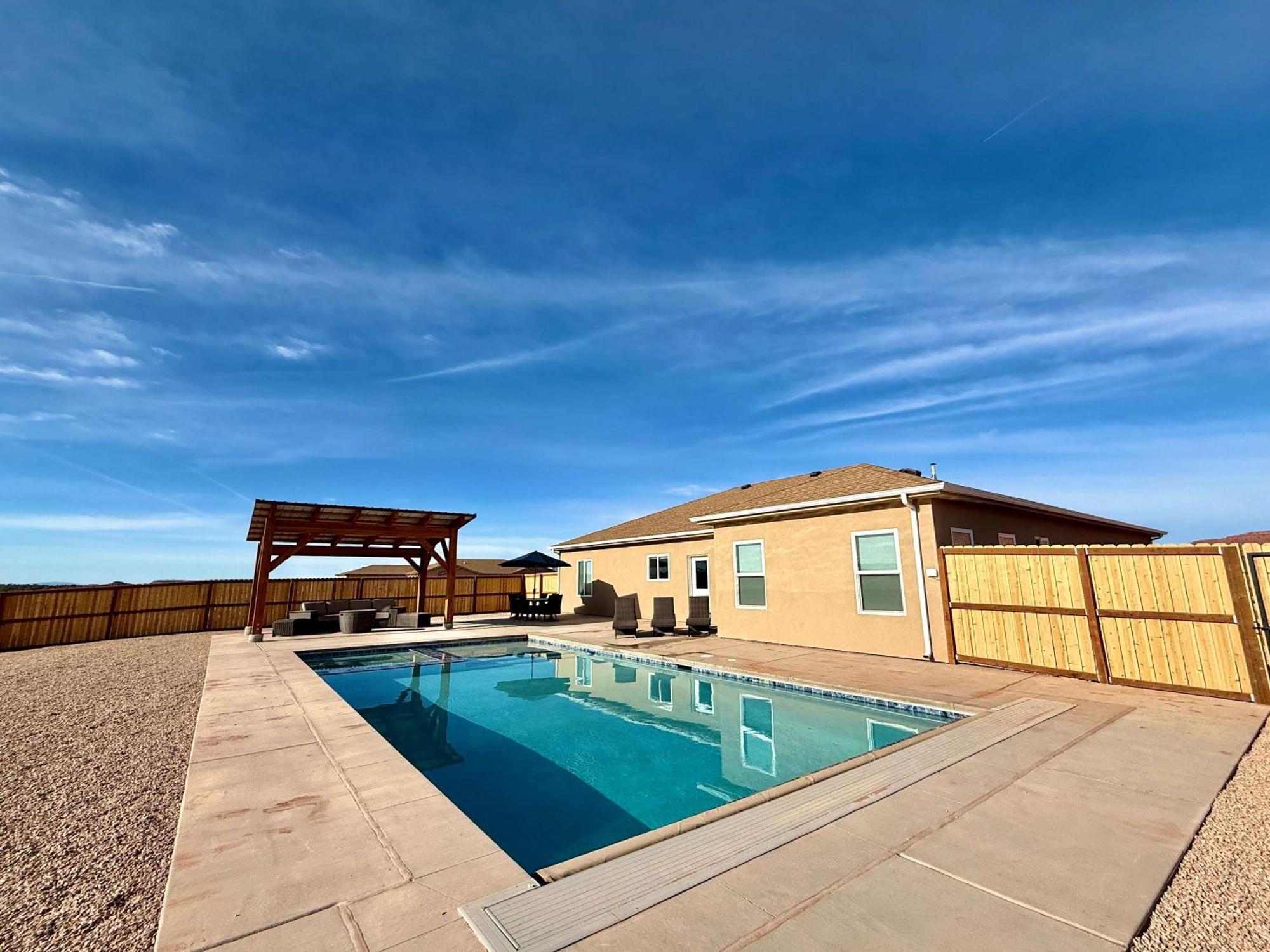 Brand New Home With Private Pool And Hot Tub Kanab Exterior photo